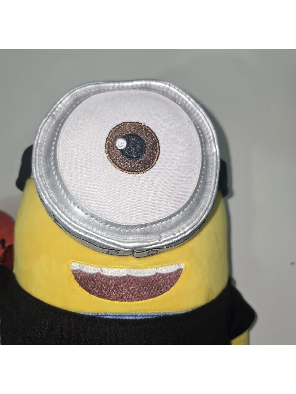 Universal Studios Despicable Me Minion Mayhem Villain-Con Stuart 14